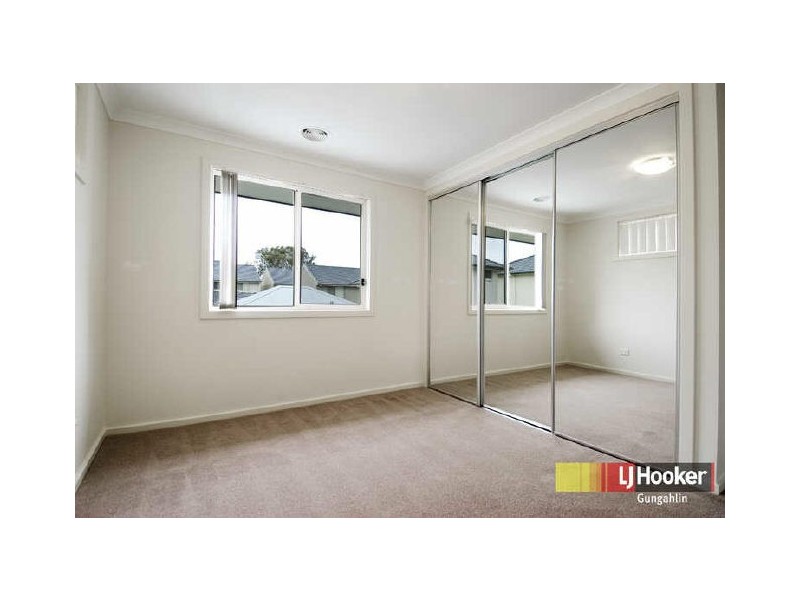 17 Devlin Street, Gungahlin ACT 2912