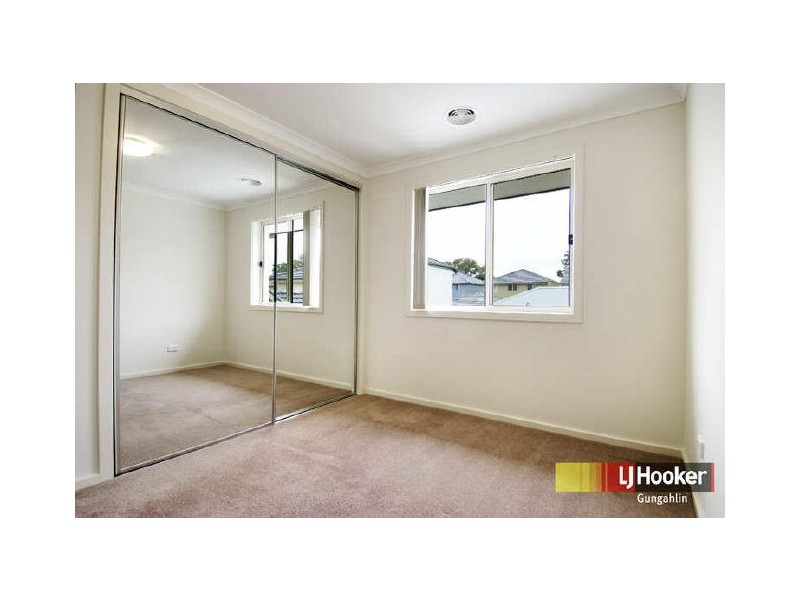 17 Devlin Street, Gungahlin ACT 2912