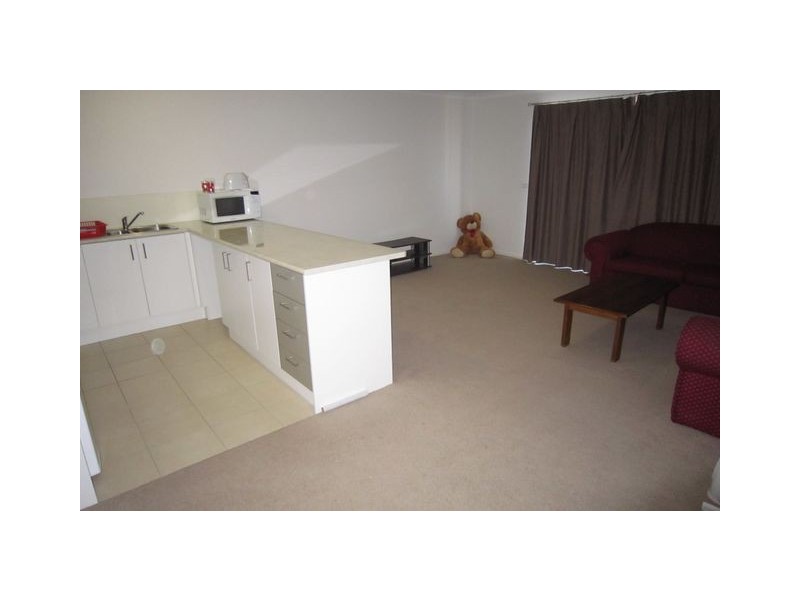2 Wildman Street, Franklin ACT 2913