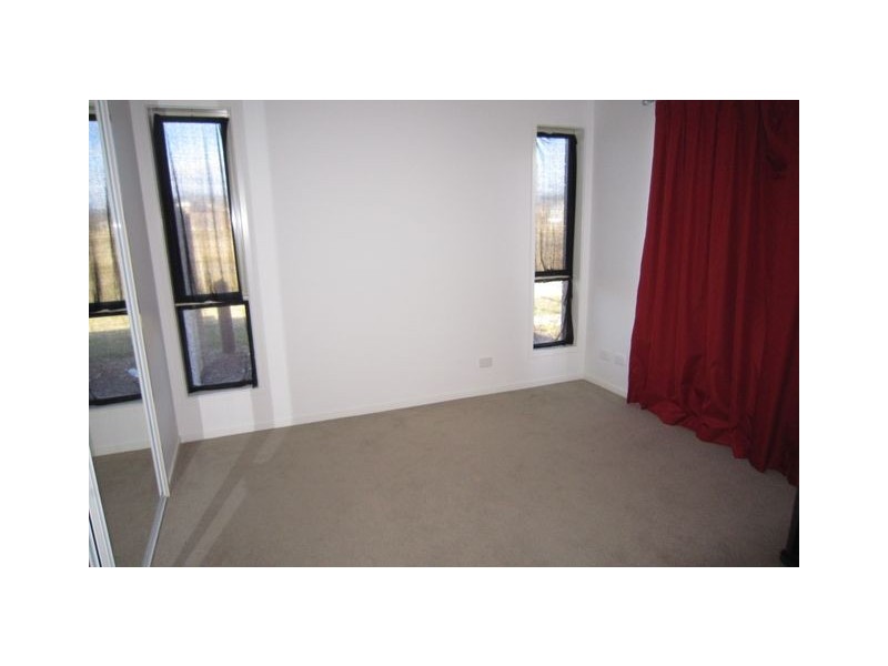 2 Wildman Street, Franklin ACT 2913