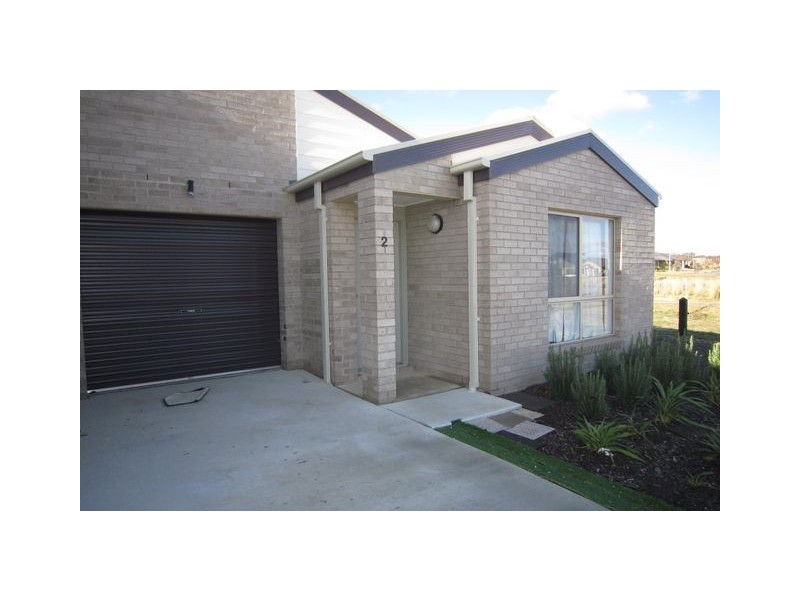 2 Wildman Street, Franklin ACT 2913