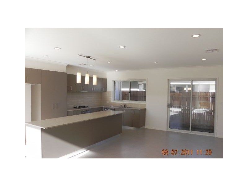 54 Narden Street, Crace ACT 2911
