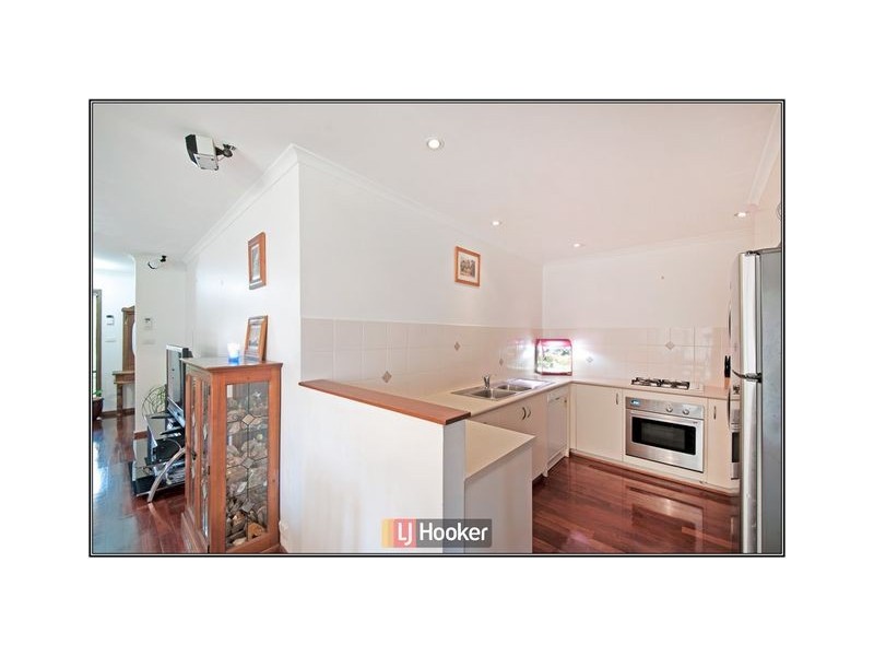 8 Lingiari Court, Ngunnawal ACT 2913