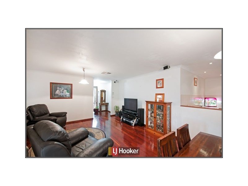 8 Lingiari Court, Ngunnawal ACT 2913