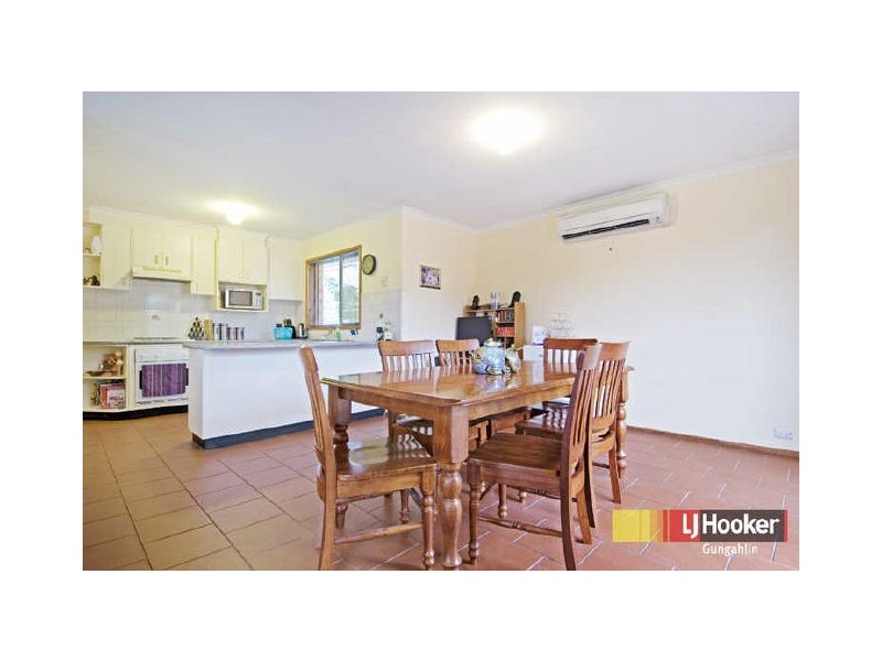 19 Berkeley Street, Dunlop ACT 2615