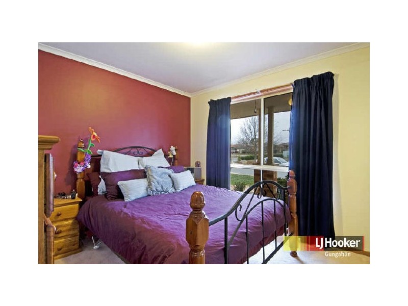 19 Berkeley Street, Dunlop ACT 2615