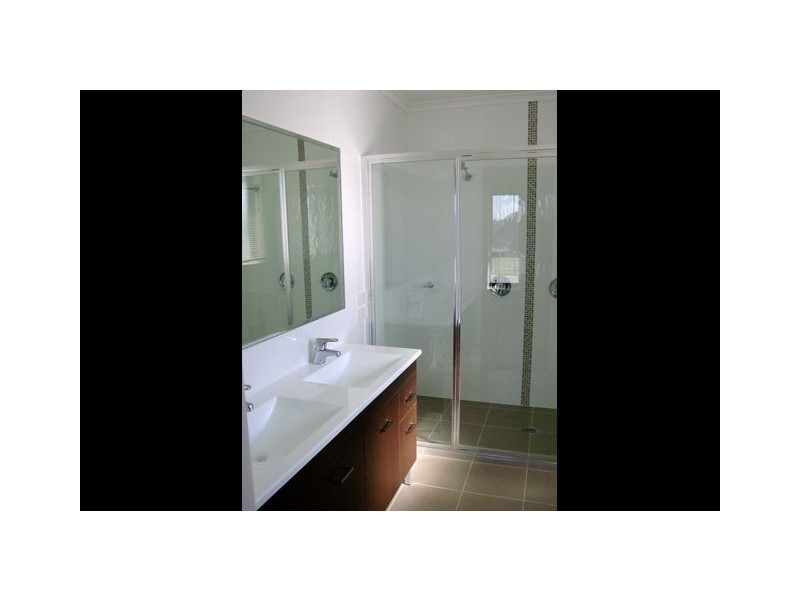 33 Jean MacNamara Street, Macgregor ACT 2615