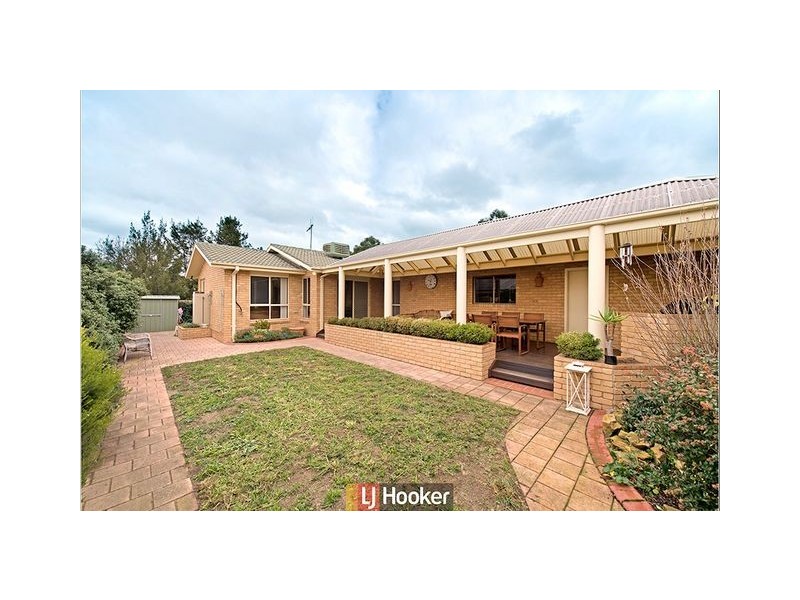 30 Unaipon Avenue, Ngunnawal ACT 2913