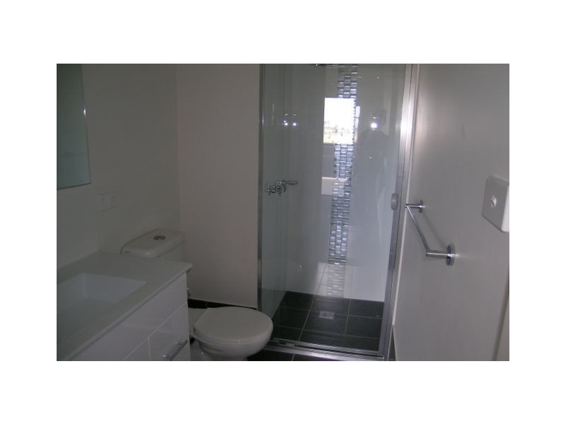 100/75 Elizabeth Jolley Street, Franklin ACT 2913