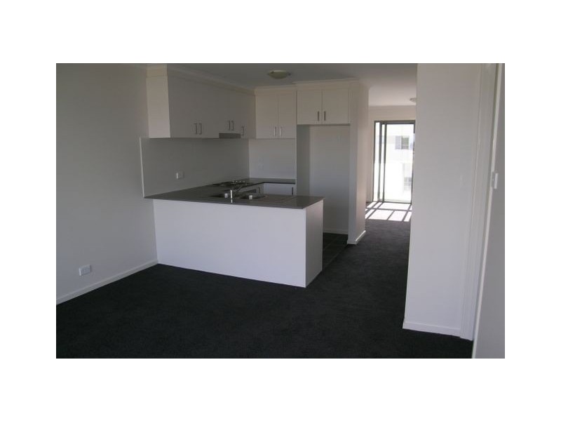 100/75 Elizabeth Jolley Street, Franklin ACT 2913