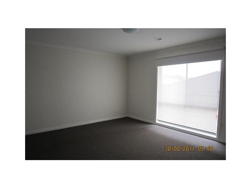 4 Renfree Street, Casey ACT 2913