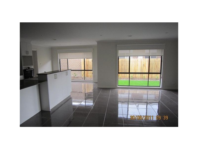 4 Renfree Street, Casey ACT 2913