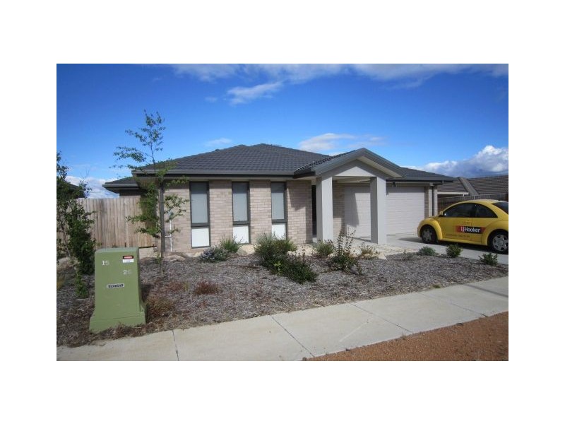 4 Renfree Street, Casey ACT 2913
