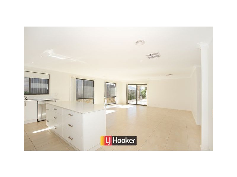 22 Overall Street, Casey ACT 2913
