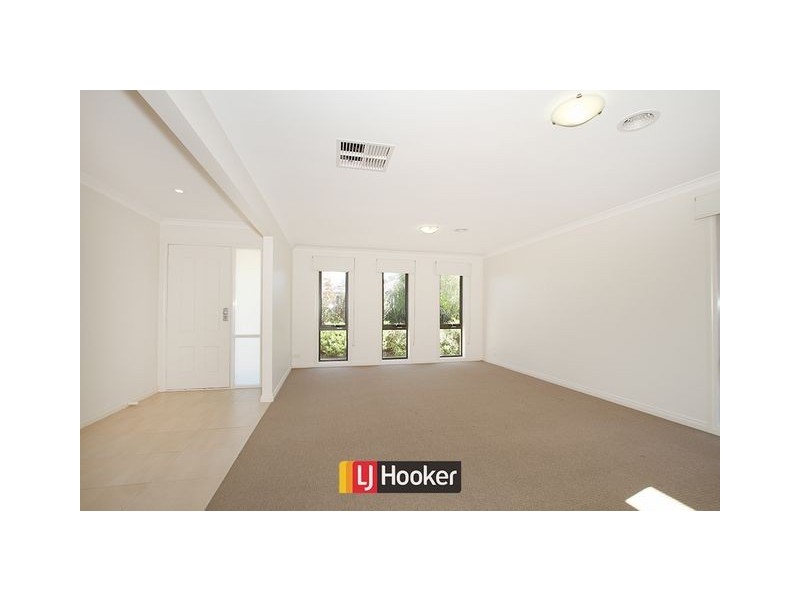 22 Overall Street, Casey ACT 2913