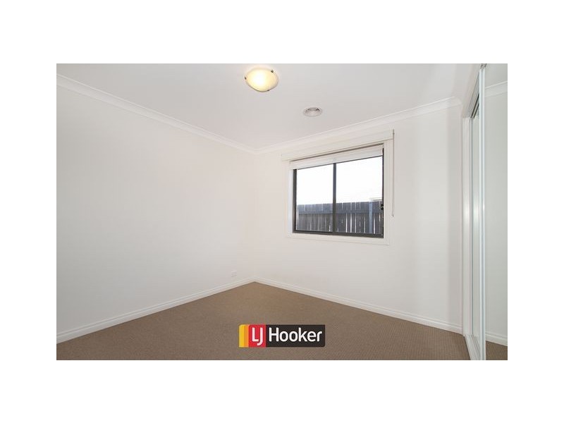 22 Overall Street, Casey ACT 2913