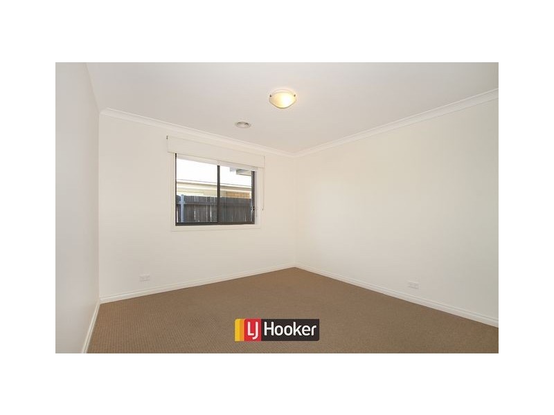 22 Overall Street, Casey ACT 2913