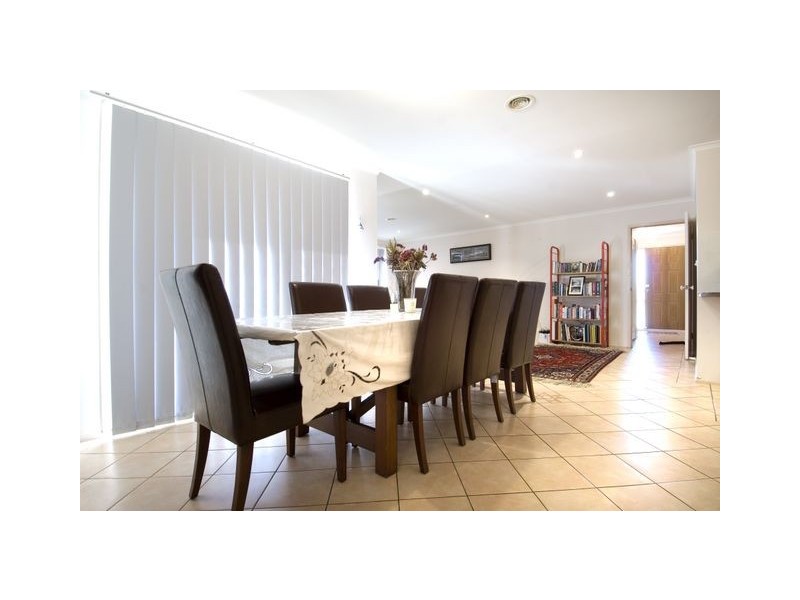 52 Warrumbul Street, Ngunnawal ACT 2913