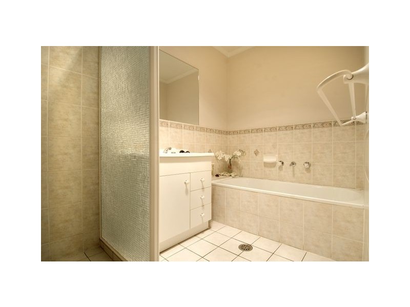 52 Warrumbul Street, Ngunnawal ACT 2913