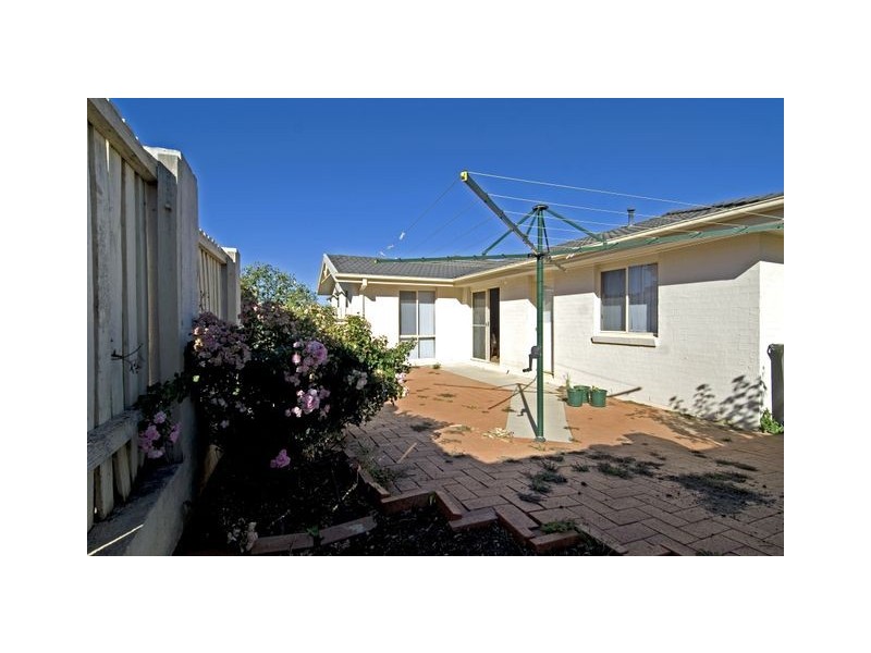 52 Warrumbul Street, Ngunnawal ACT 2913