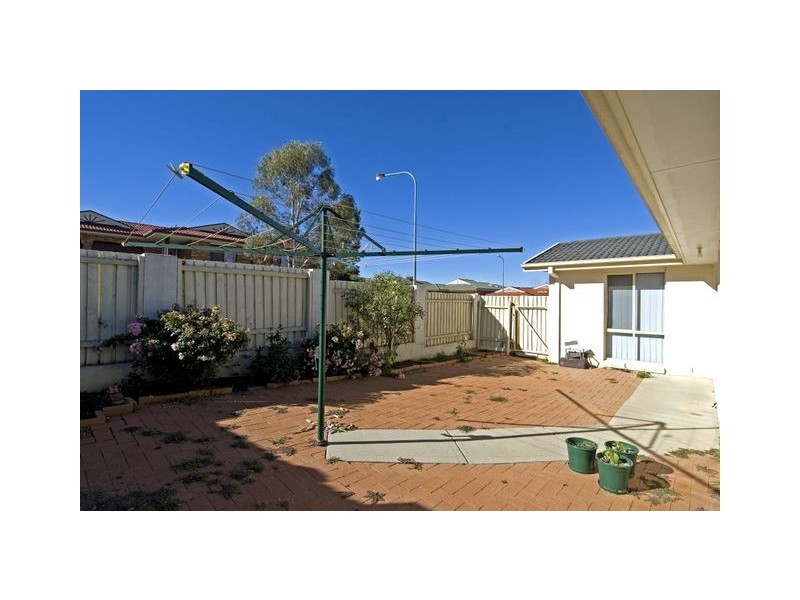 52 Warrumbul Street, Ngunnawal ACT 2913