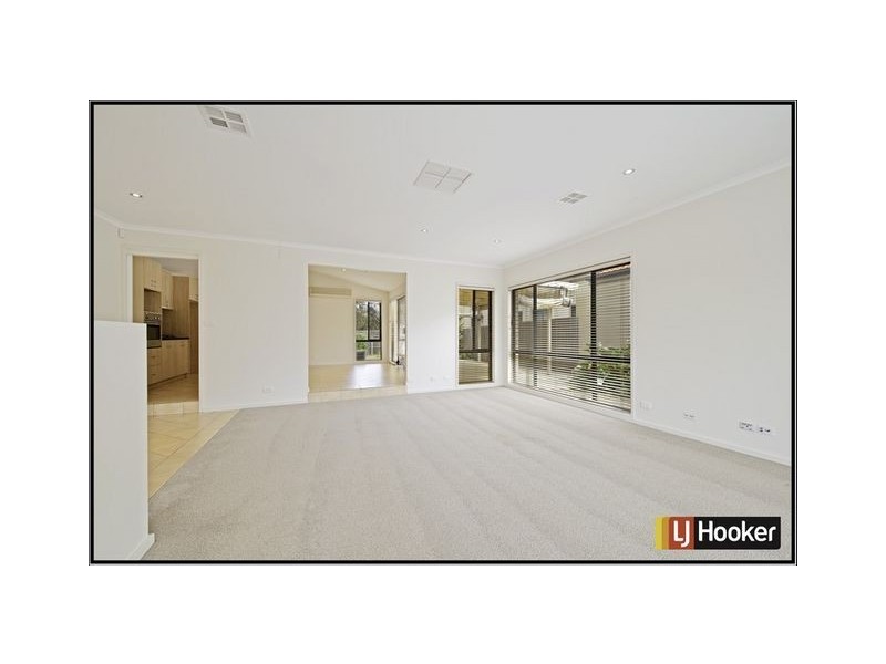 48 Kurrama Close, Ngunnawal ACT 2913