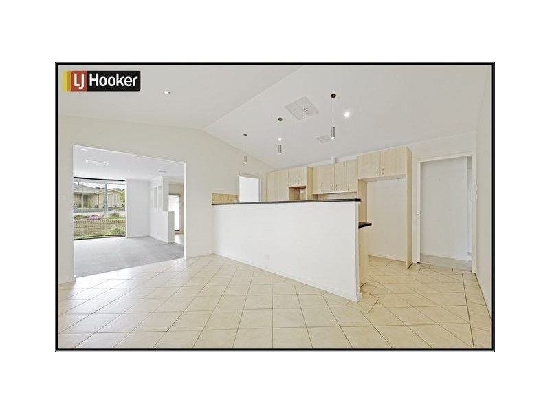 48 Kurrama Close, Ngunnawal ACT 2913