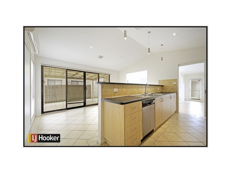 48 Kurrama Close, Ngunnawal ACT 2913