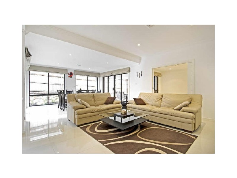 30 Beveridge Street, Forde ACT 2914