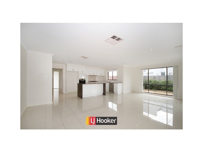 40 Aida Ball Circuit, Forde ACT 2914