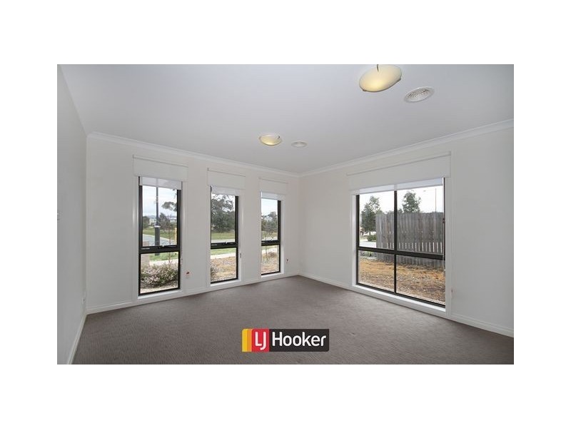 40 Aida Ball Circuit, Forde ACT 2914