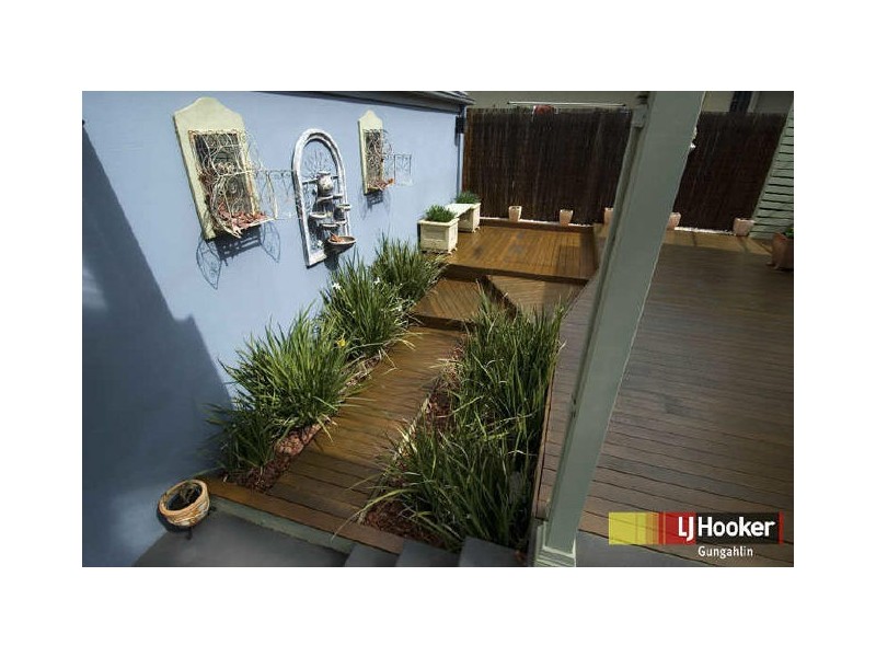 4 De Bortoli Street, Harrison ACT 2914