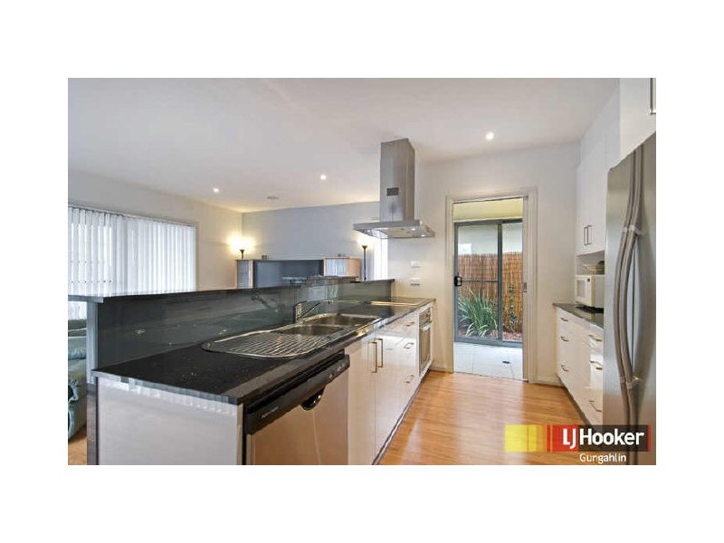 4 De Bortoli Street, Harrison ACT 2914