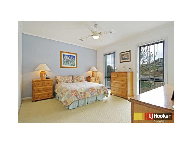 4 De Bortoli Street, Harrison ACT 2914