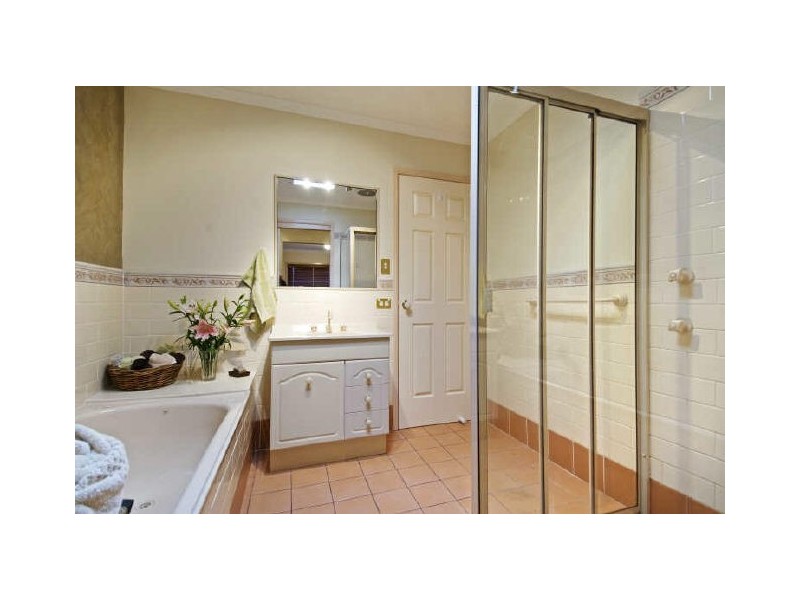 9/14 Len Waters, Ngunnawal ACT 2913