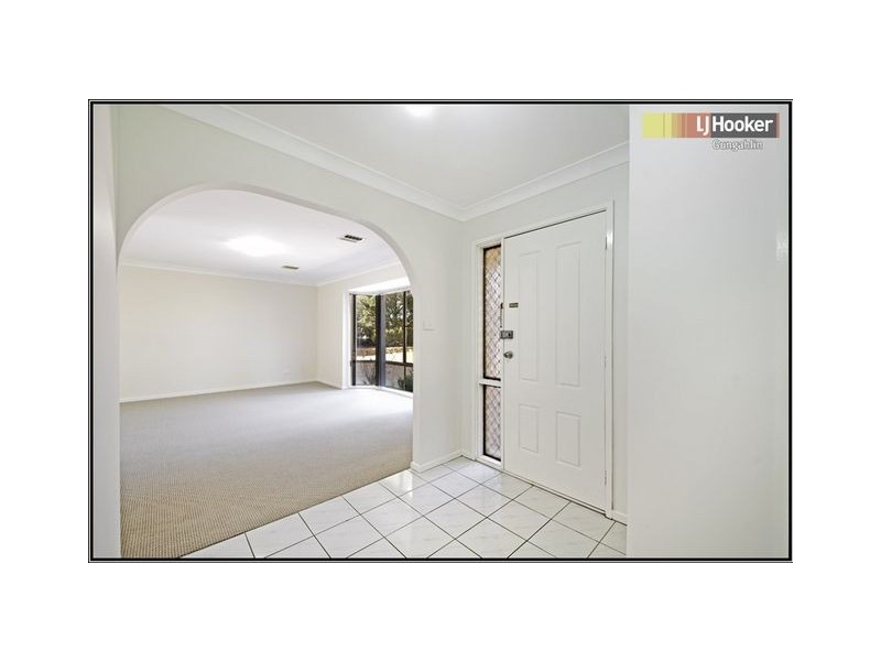 35 Macedon Crescent, Palmerston ACT 2913