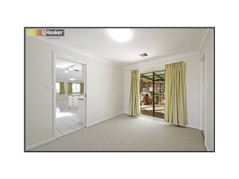 35 Macedon Crescent, Palmerston ACT 2913