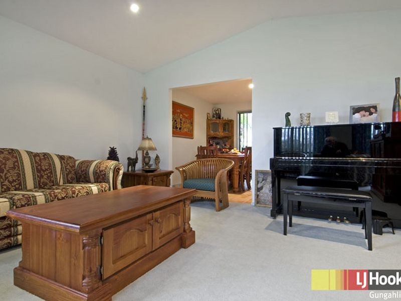 9 Augusta Place, Amaroo ACT 2914