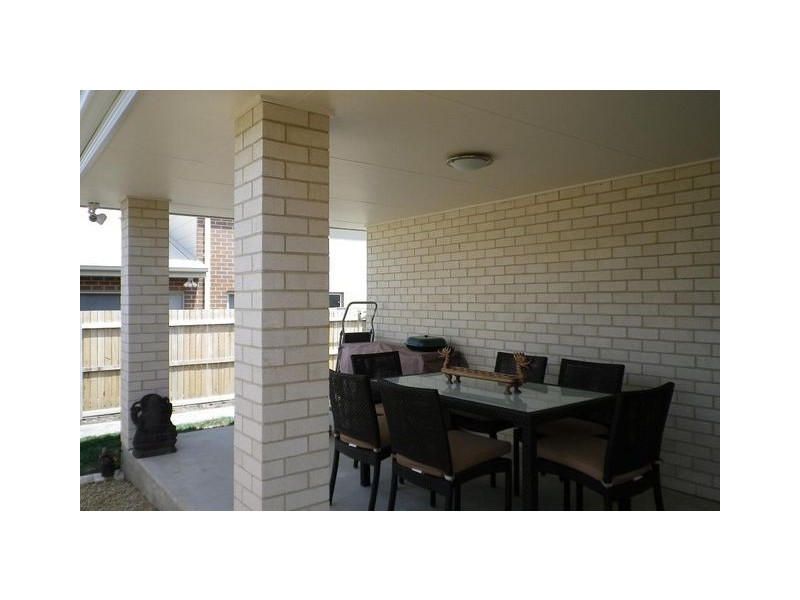 24 Ivy Kent Street, Forde ACT 2914
