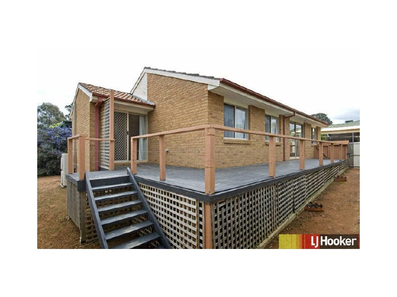 16 Lett Place, Amaroo ACT 2914
