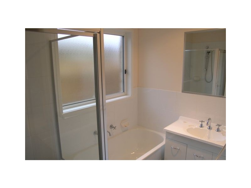 16 Helen Leonard Crescent, Forde ACT 2914