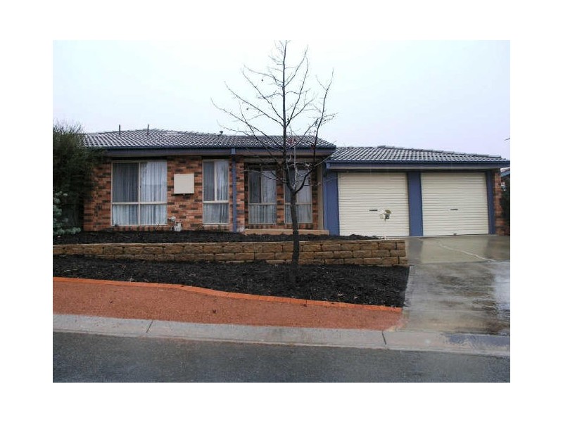 14 Gamban Square, Ngunnawal ACT 2913