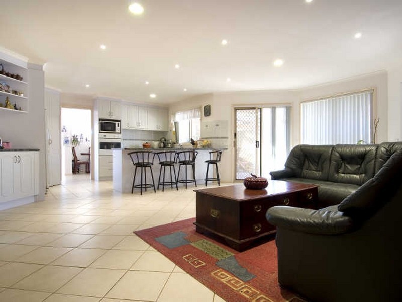 27 Kelleway Avenue, Nicholls ACT 2913