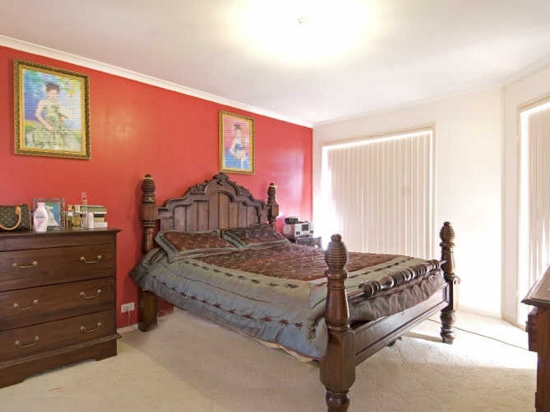 27 Kelleway Avenue, Nicholls ACT 2913