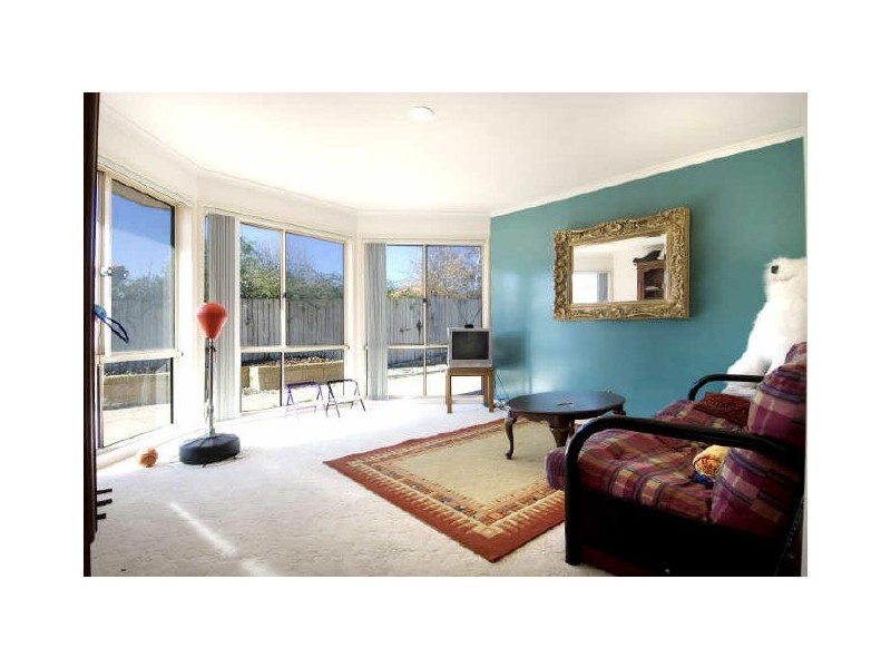 27 Kelleway Avenue, Nicholls ACT 2913