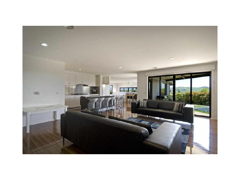 33 Henry Sutton Circuit, Dunlop ACT 2615