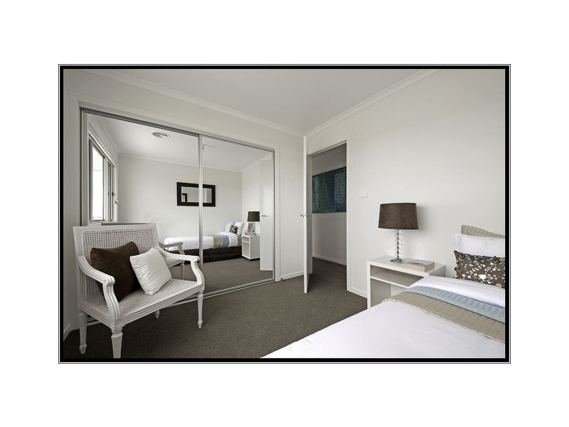 73 Donald Horne Circuit, Franklin ACT 2913
