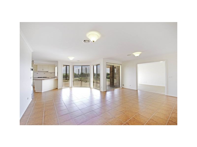 6 Lincoln Place, Murrumbateman NSW 2582