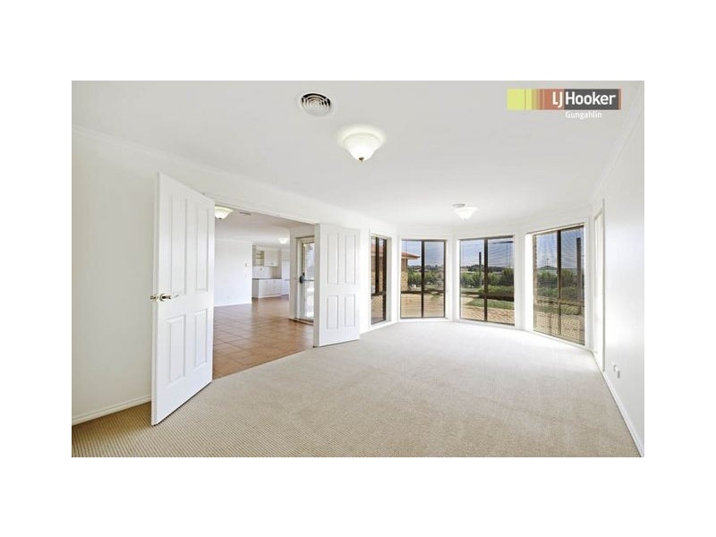 6 Lincoln Place, Murrumbateman NSW 2582