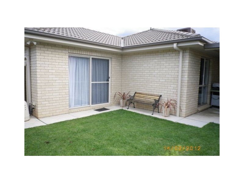 6 Joan Long Street, Franklin ACT 2913